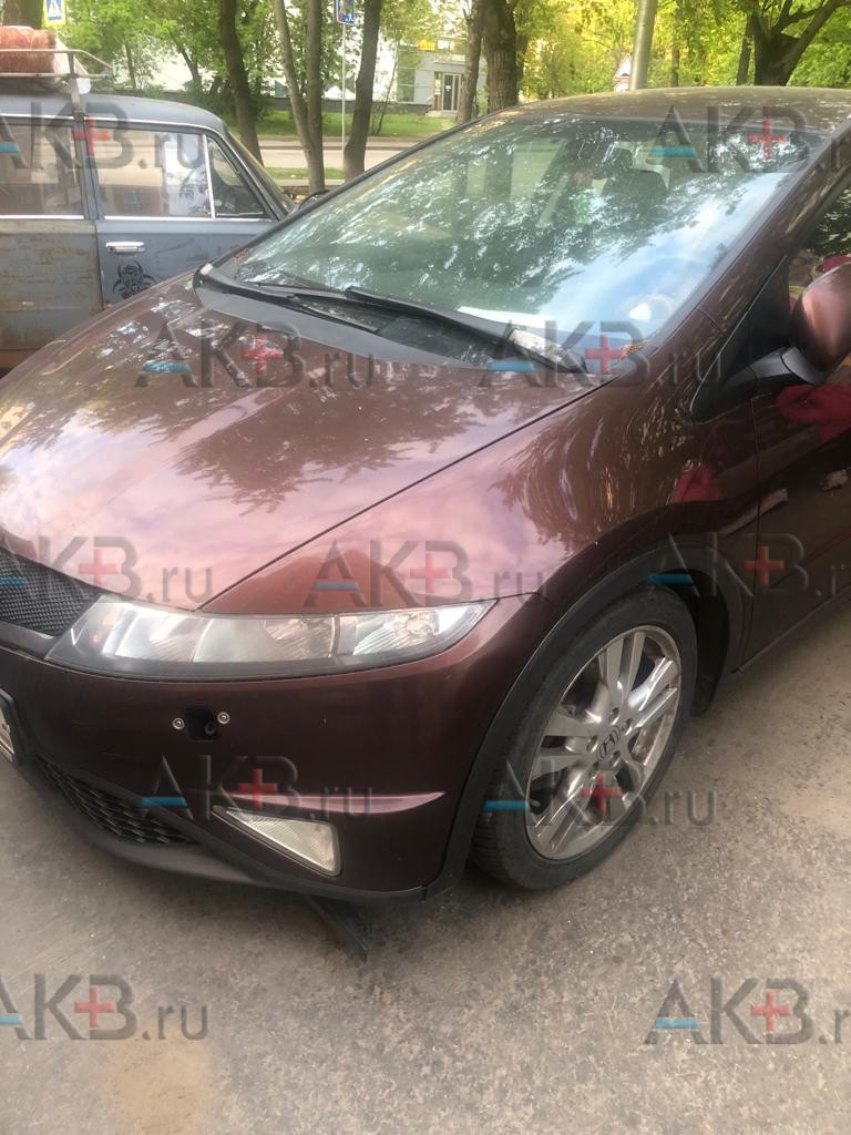 Замена аккумулятора на Honda Civic IX 2011 – 2015 1.8 (142 л.с.)