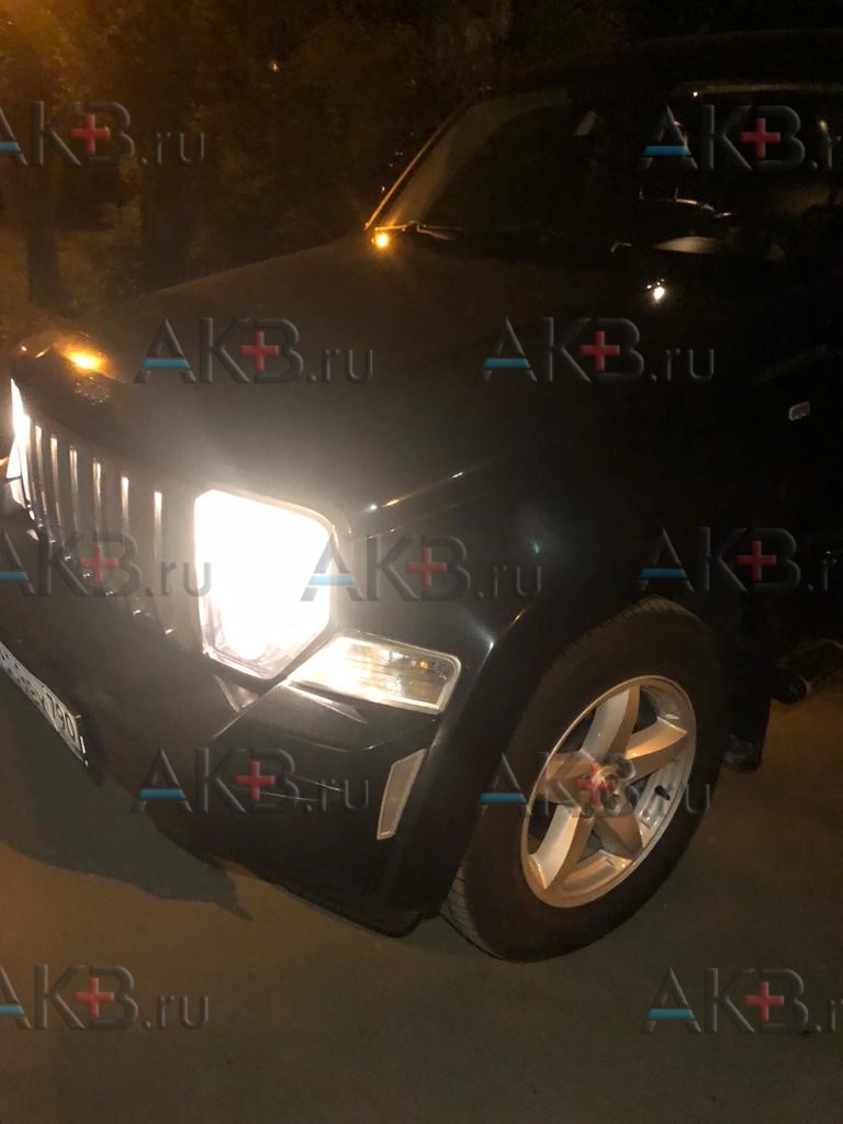 Замена аккумулятора на Jeep Cherokee IV (KK) 2007 - 2012 2.8d (177 л.с.)