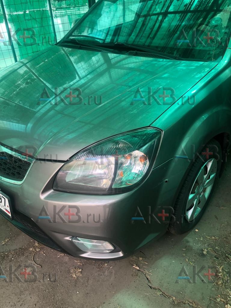 Замена аккумулятора на Kia Rio II Рестайлинг 2009 - 2011 1.4 (97 л.с.)