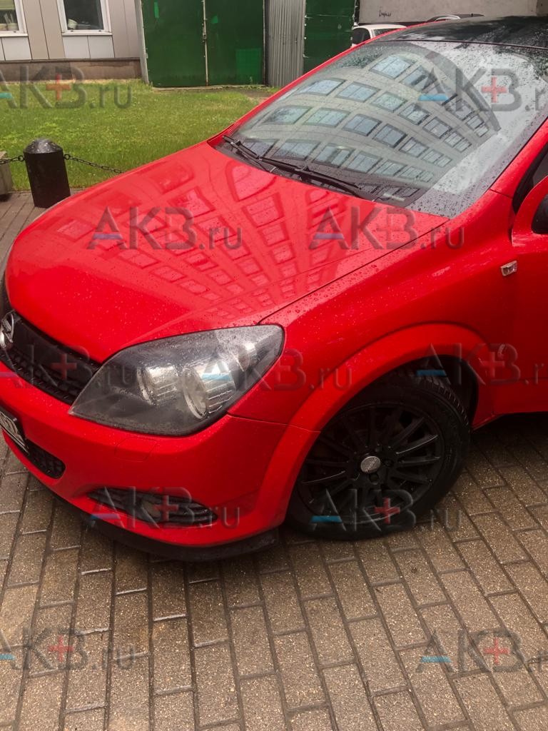 Замена аккумулятора на Opel Astra H 2004 - 2007 1.8 (125 л.с.)