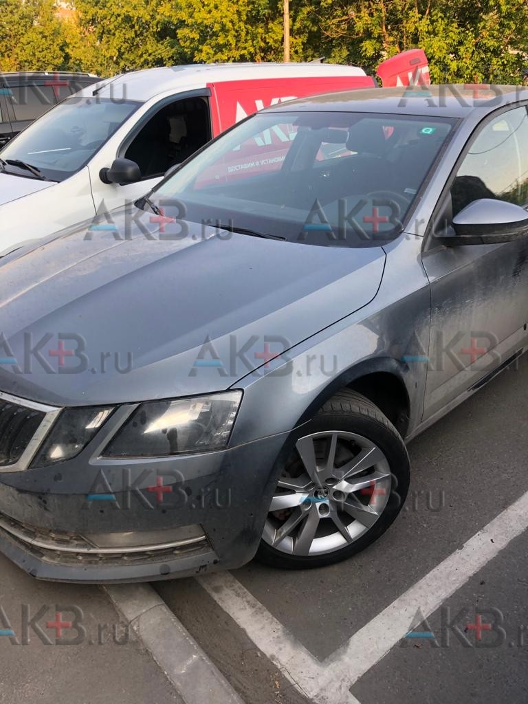 Замена аккумулятора на Skoda Octavia III Рестайлинг 2017 – н.в. 1.8 (180 л.с.)
