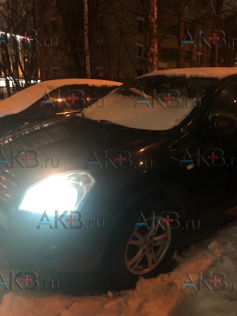 Замена аккумулятора на Nissan Qashqai I 2006 - 2010 2.0 (141 л.с.)