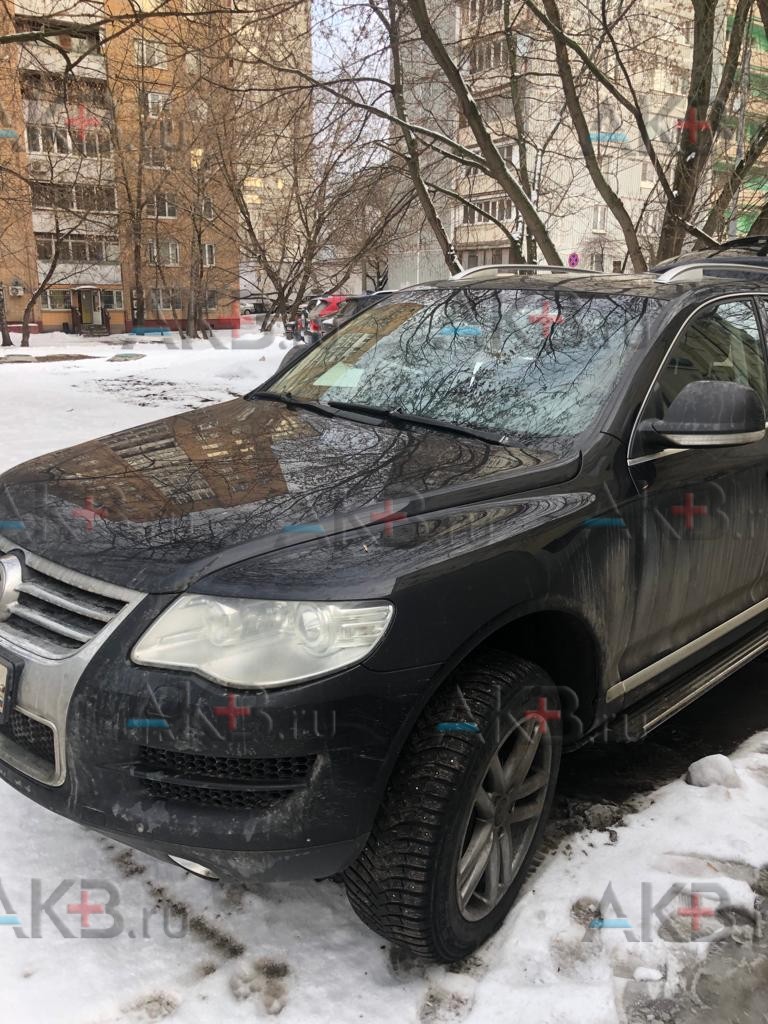 Замена аккумулятора на Volkswagen Touareg I Рестайлинг 2007 - 2010 4.2 (350 л.с.)