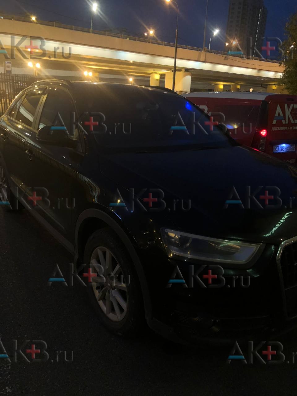 Замена аккумулятора на Audi Q3 I 2011 - 2014 2.0 (170 л.с.)