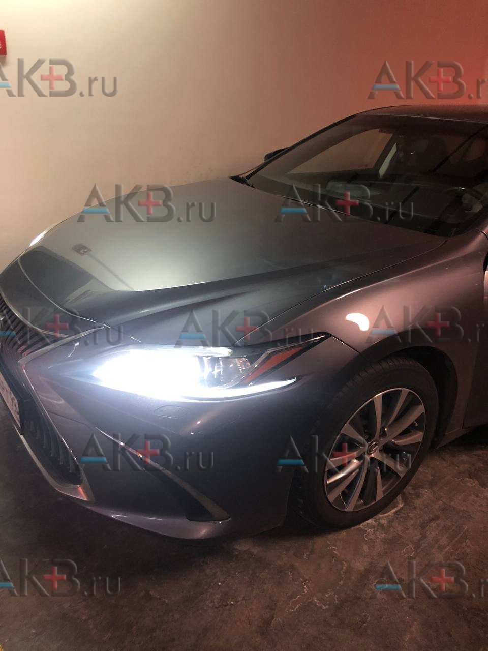 Замена аккумулятора на Lexus ES VII 2018 - н.в. 2.5 (200 л.с.)