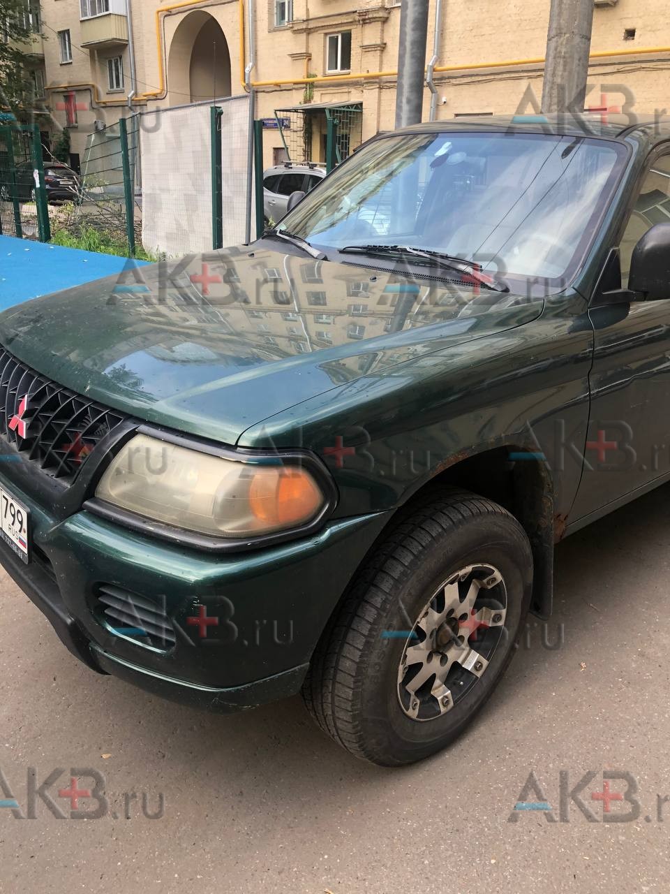 Замена аккумулятора на Mitsubishi Montero Sport 1996 – 2004 3.0 (177 л.с.)