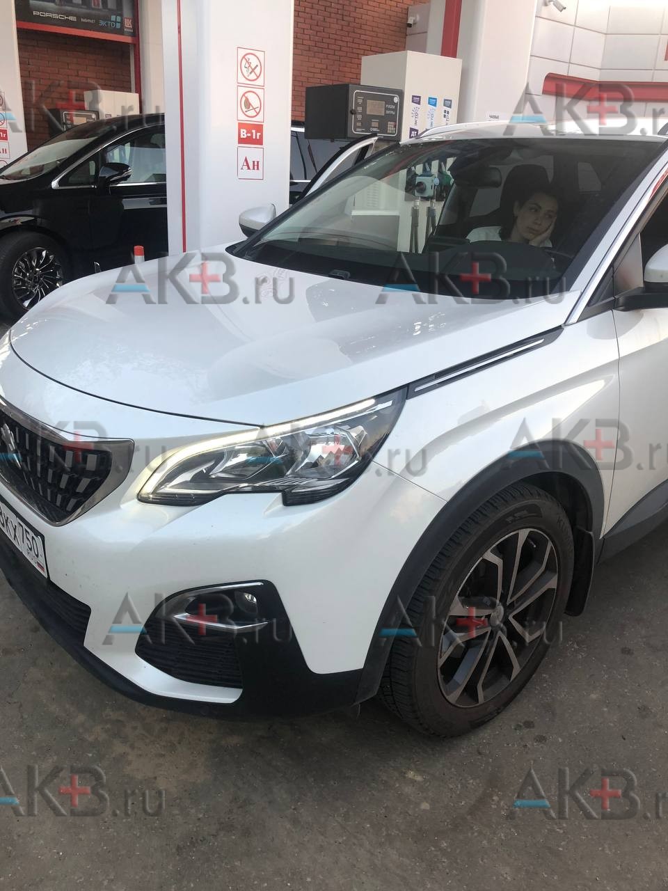 Замена аккумулятора на Peugeot 3008 II 2016 – н.в. 1.6 (150 л.с.)