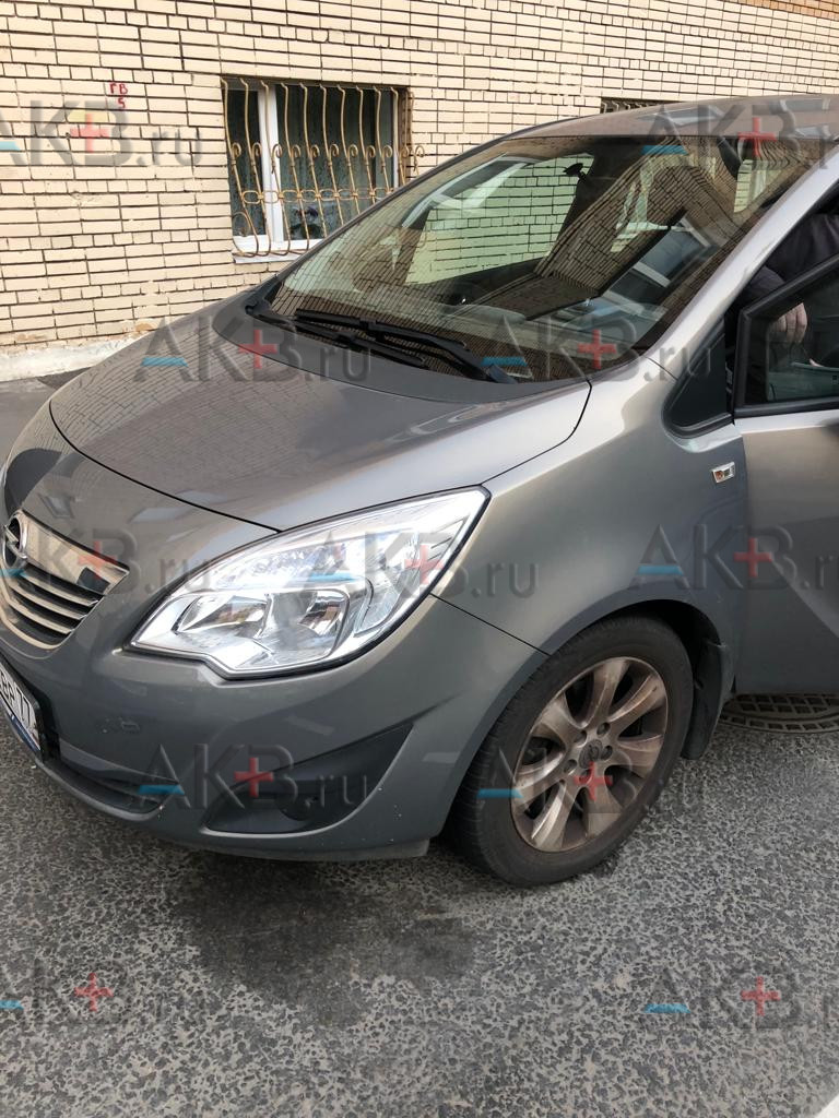 Замена аккумулятора на Opel Meriva A Рестайлинг 2006 - 2010 1.6 (105 л.с.)