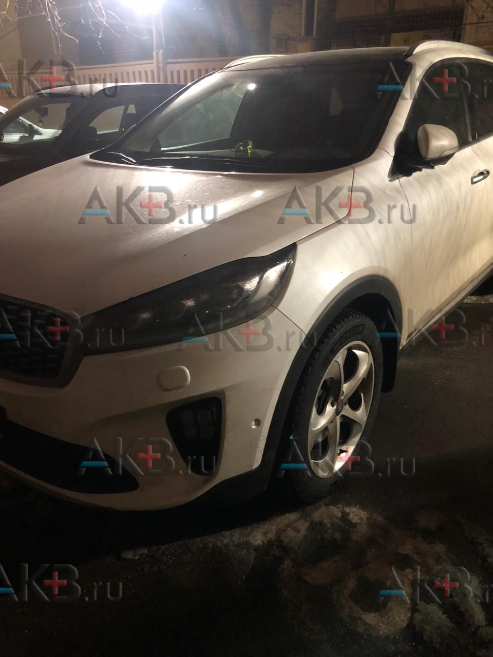 Замена аккумулятора на Kia Sorento III Prime Рестайлинг 2017 - н.в. 3.5 (249 л.с.)