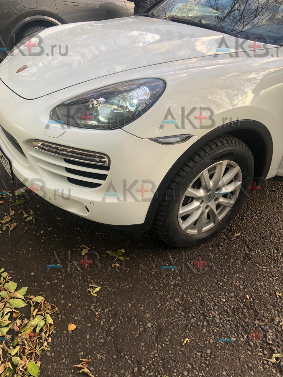 Замена аккумулятора на Porsche Cayenne II (958) 2010 - 2014 Diesel 3.0d (245 л.с.)