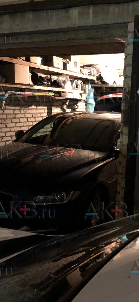 Замена аккумулятора на Jaguar XE I 2015 – 2019 2.0d (180 л.с.)