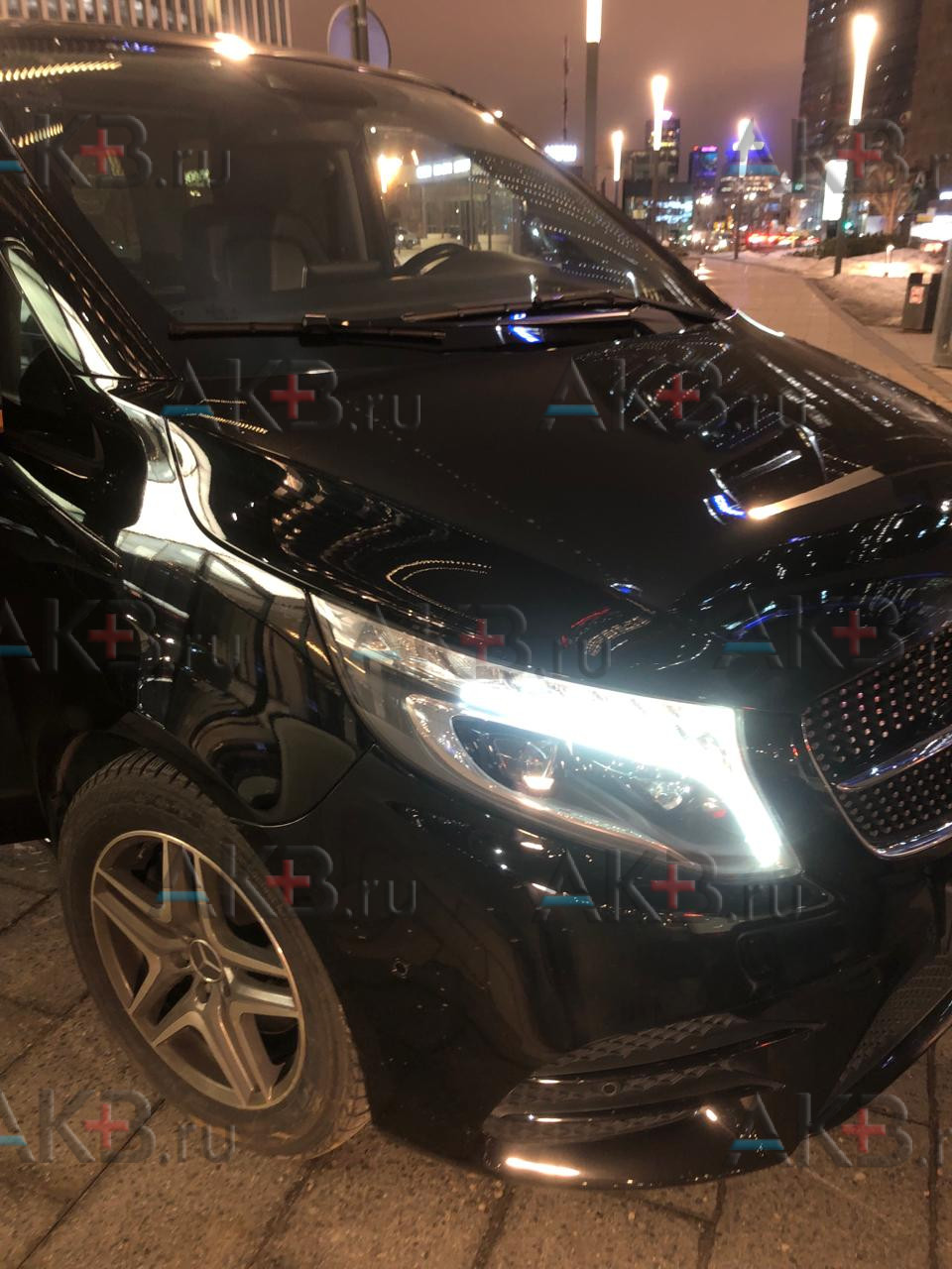 Замена аккумулятора на Mercedes-Benz V-klasse II 2014 - н.в. 200 CDI 2.1d (136 л.с.)