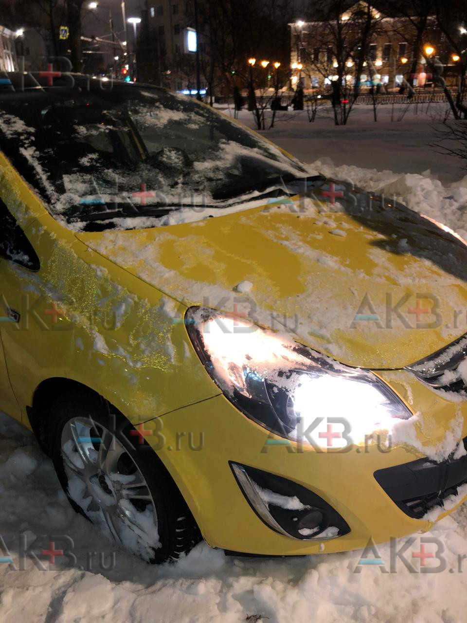 Замена аккумулятора на Opel Corsa D Рестайлинг II 2011 - 2014 1.4 (100 л.с.)