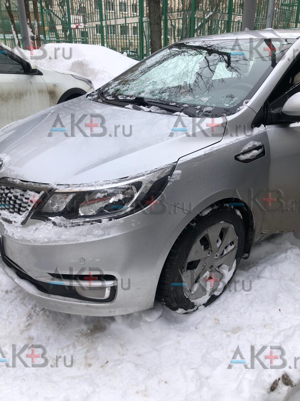 Замена аккумулятора на Kia Rio III Рестайлинг 2015 - 2017 1.6 (123 л.с.)