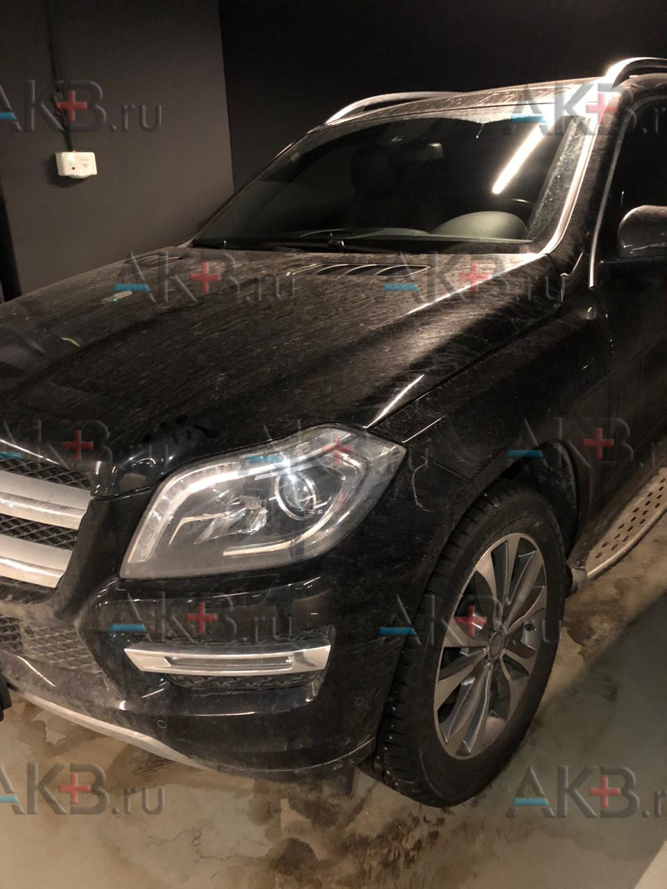 Замена аккумулятора на Mercedes-Benz GL-klasse II (X166) 2012 – 2016 500 4.7 (435 л.с.)