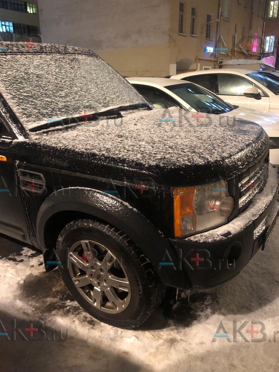 Замена аккумулятора на LandRover Discovery III 2004 - 2009 4.4 (295 л.с.)