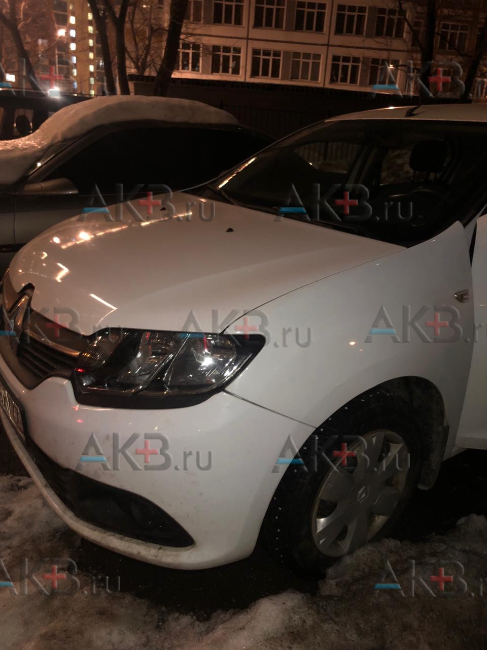 Замена аккумулятора на Renault Logan II 2012 - 2018 1.6 (102 л.с.)