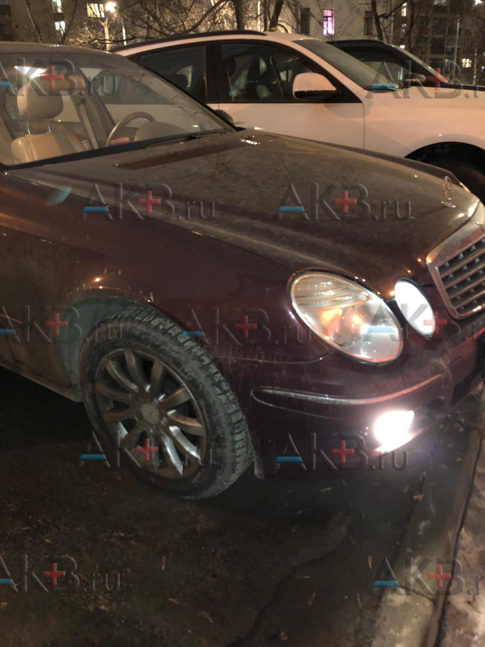 Замена аккумулятора на Mercedes-Benz E-klasse III (W211, S211) Рестайлинг 2006 - 2009 280 3.0 (231 л.с.)