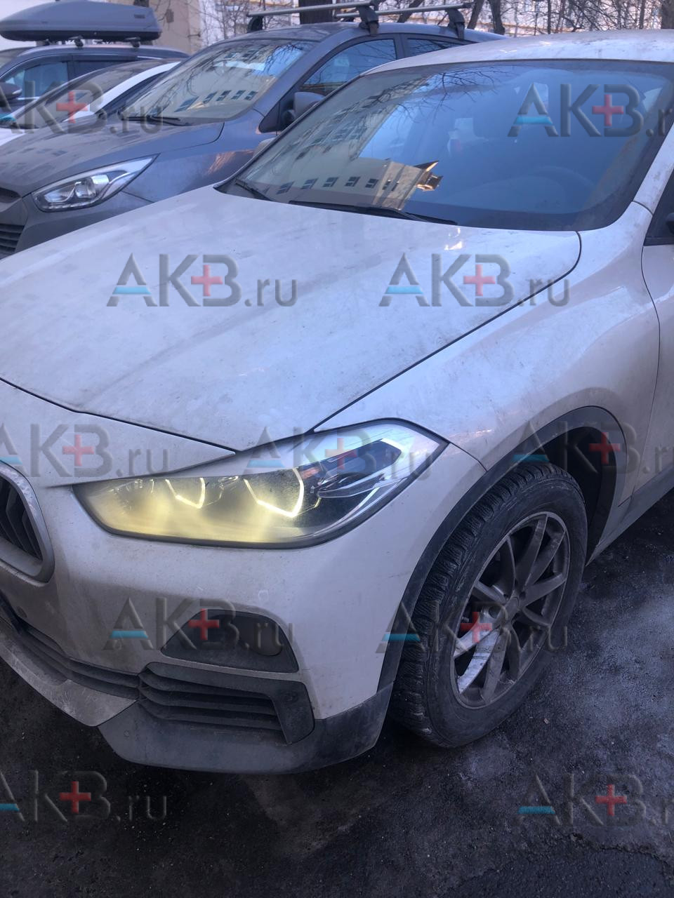 Замена аккумулятора на BMW X2 I (F39) 2017 - 2023 1.5 (140 л.с.)