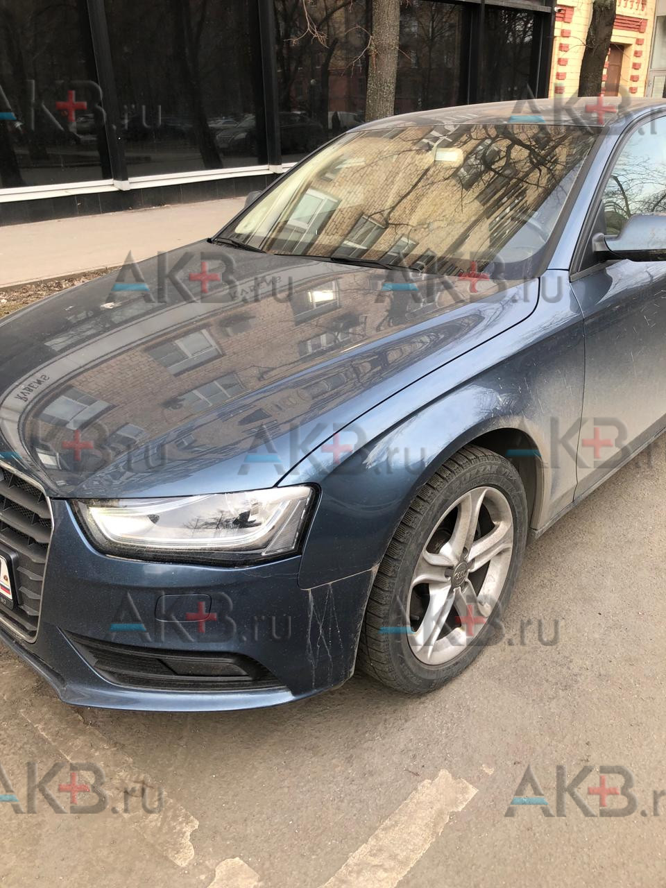 Замена аккумулятора на Audi A4 IV (B8) Рестайлинг 2011 – 2015 1.8 (170 л.с.)