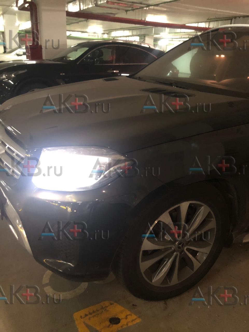 Замена аккумулятора на Mercedes-Benz GLS I (X166) 2015 - 2019 3.0d (249 л.с.)