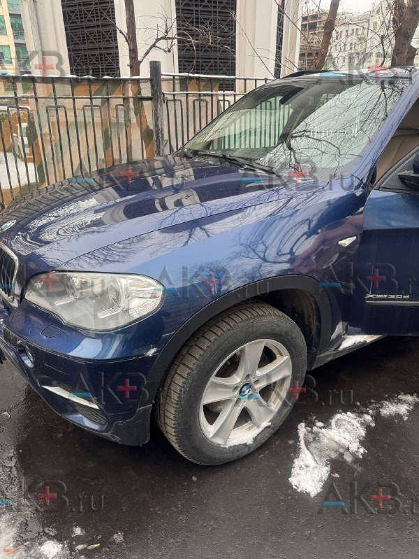 Замена аккумулятора на BMW X5 II (E70) Рестайлинг 2010 - 2013 50i 4.4 (407 л.с.)