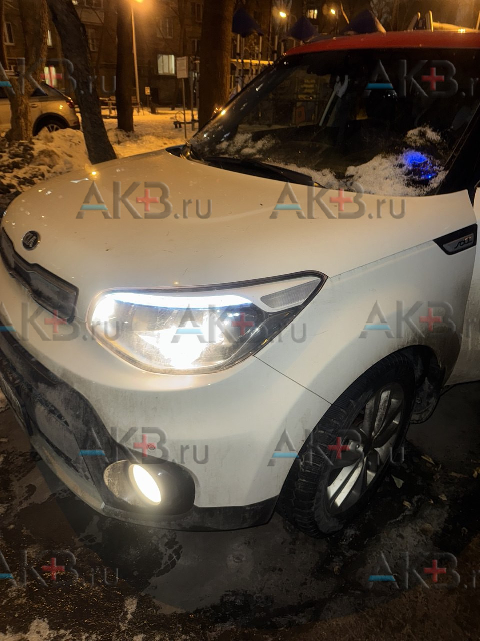 Замена аккумулятора на Kia Soul II Рестайлинг 2016 –2019 1.6 (132 л.с.)