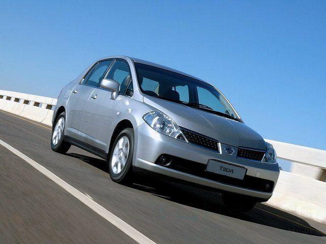 Nissan Tiida I 2004 - 2012 1.8 (126 л.с.)