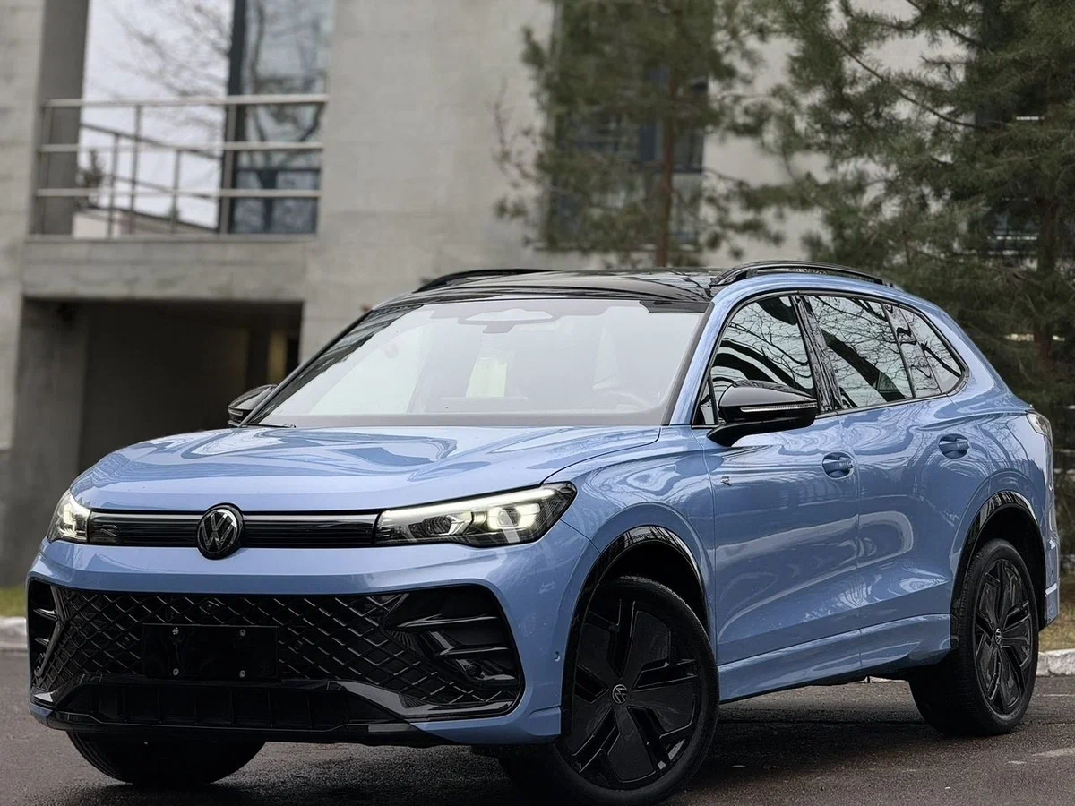 Volkswagen Tiguan L PRO 2024 - 2025 2.0 (220 л.с)