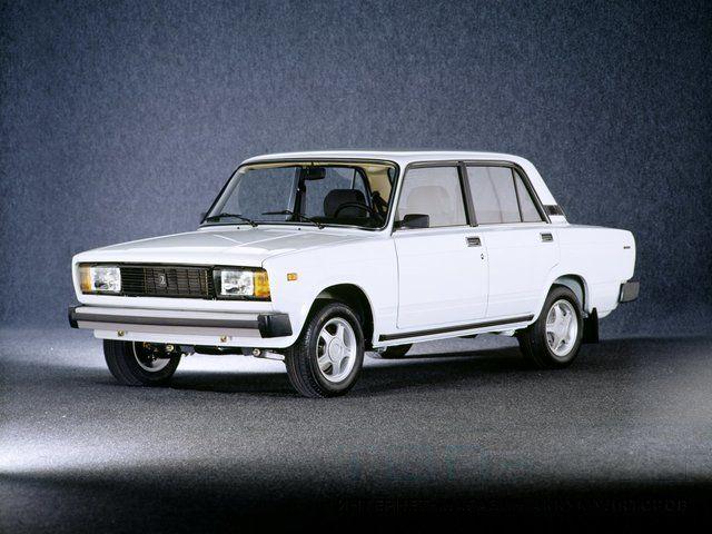 ВАЗ(Lada) 2105 1980 – 2010 2105 1.3 (64 л.с.)