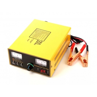 C2R XW-30 12/24V 20А